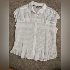 NWOT Anthropologie White Button-Up Women's Top
